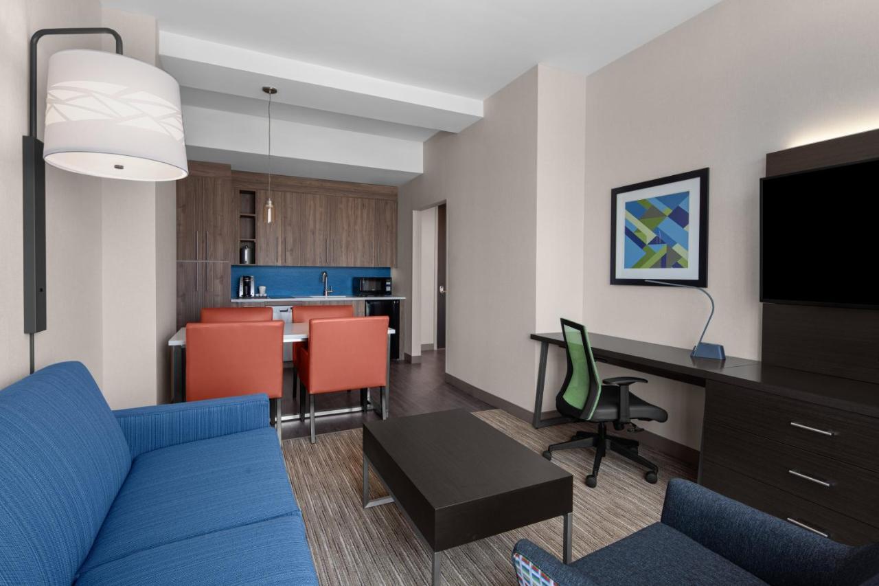 Holiday Inn Express & Suites Woodside Laguardia Airport Нью-Йорк Екстер'єр фото